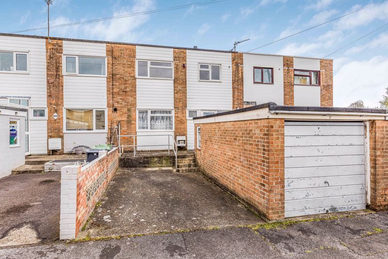 3 bed terraced house for sale in Plumley Walk, Havant PO9, £220,000