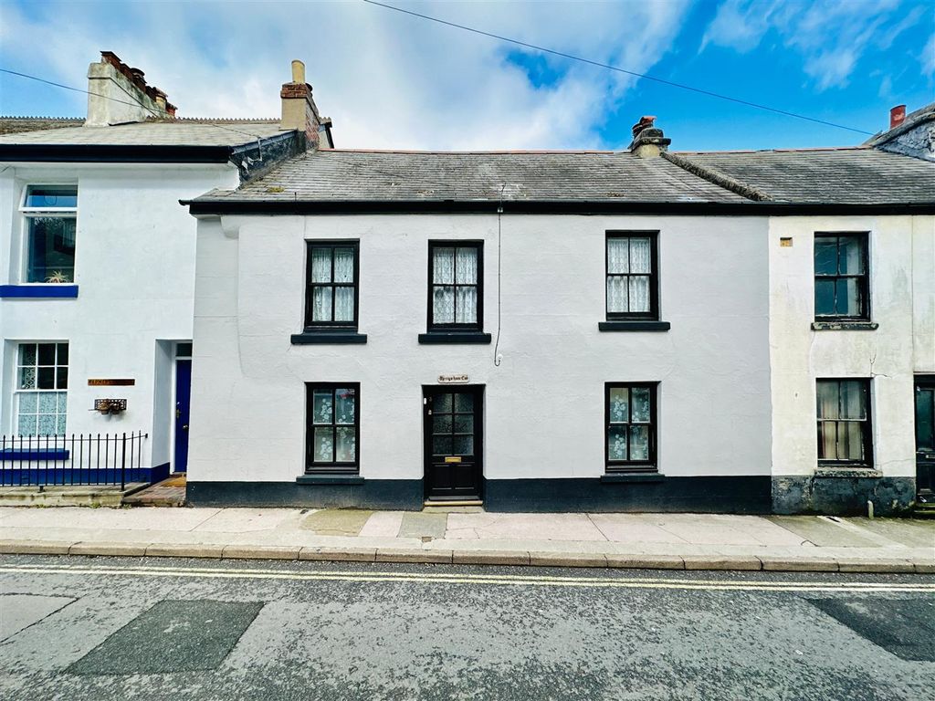 2 bed terraced house for sale in Milton Street, Brixham TQ5, £315,000