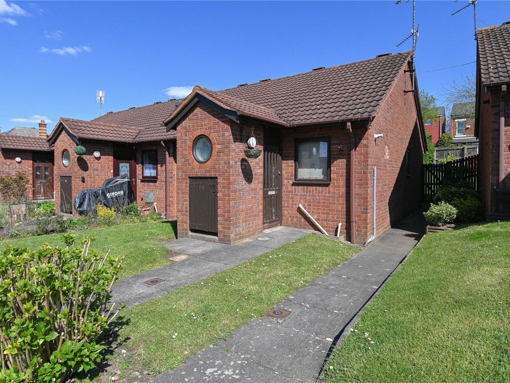 2 bed bungalow for sale in Harden Keep, Millpool Way, Smethwick, West Midlands B66, £115,000
