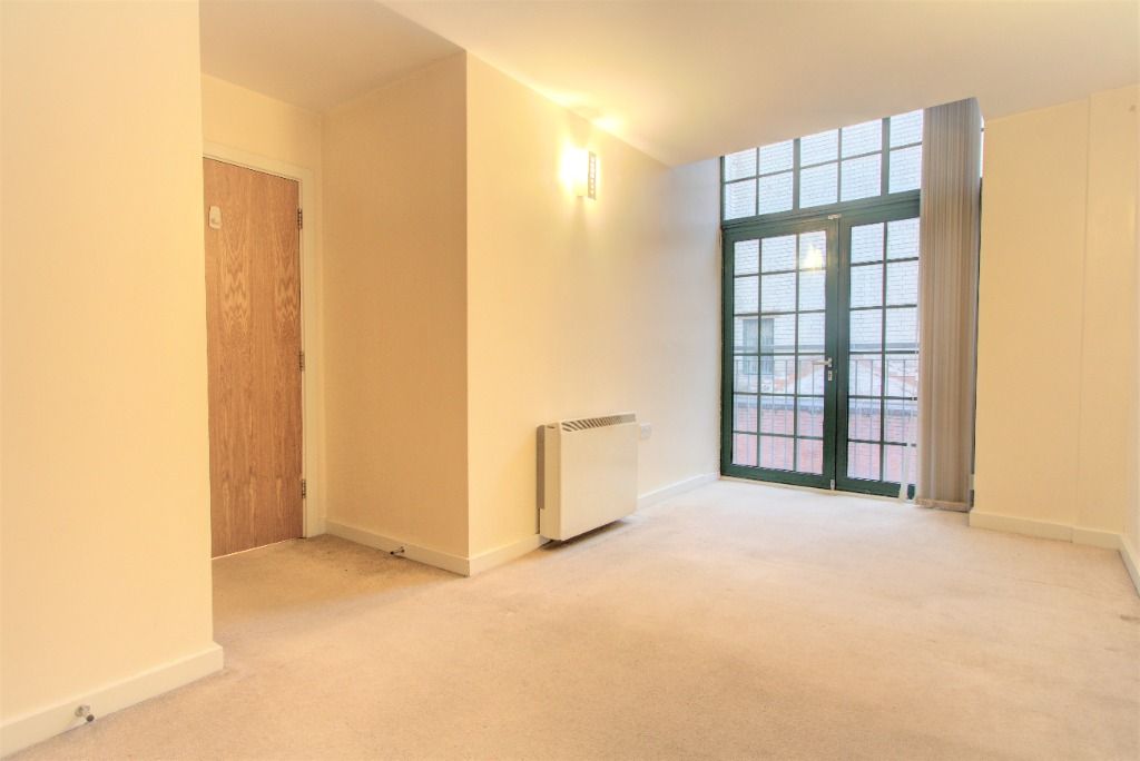 2 bed flat for sale in Rutland St, City Centre, Leicester LE1, £115,000
