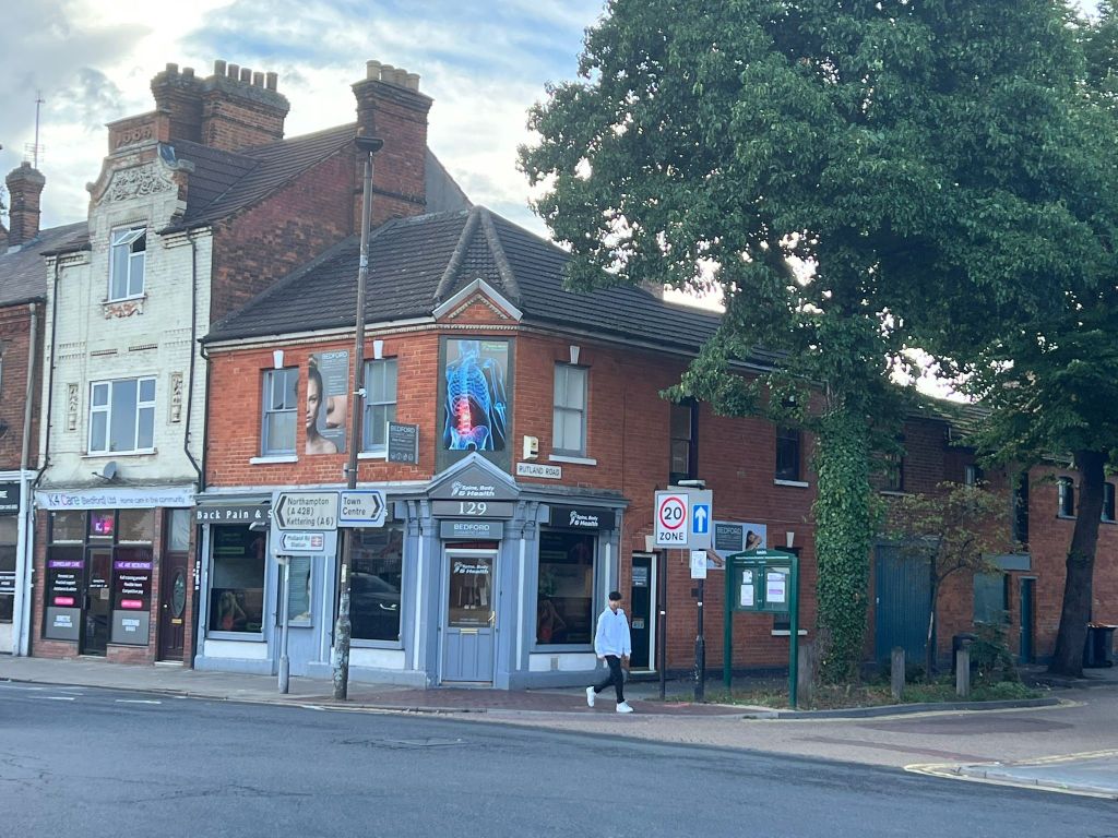 Commercial property for sale in Midland Road, Bedford, Bedfordshire MK40, £1,000,000