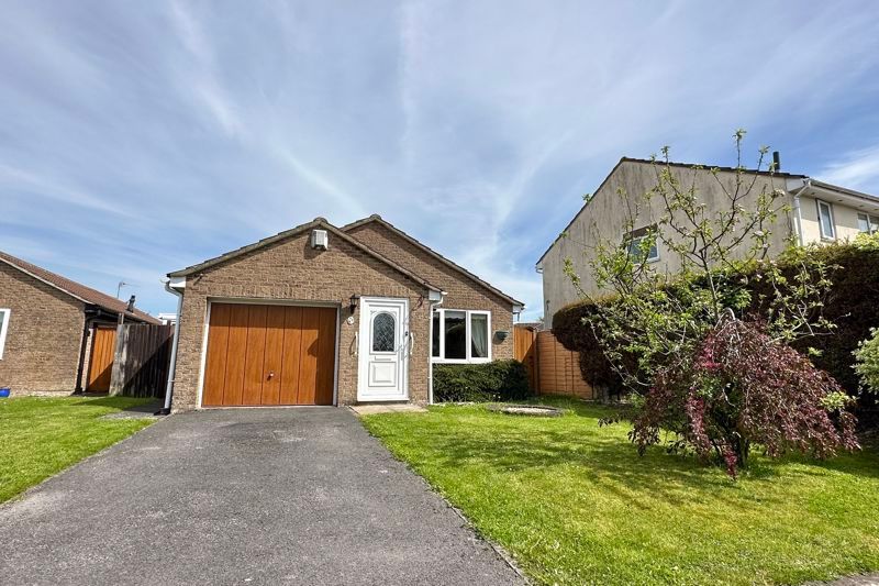 2 bed detached bungalow for sale in Vine Gardens, Worle, Weston-Super-Mare BS22, £264,500