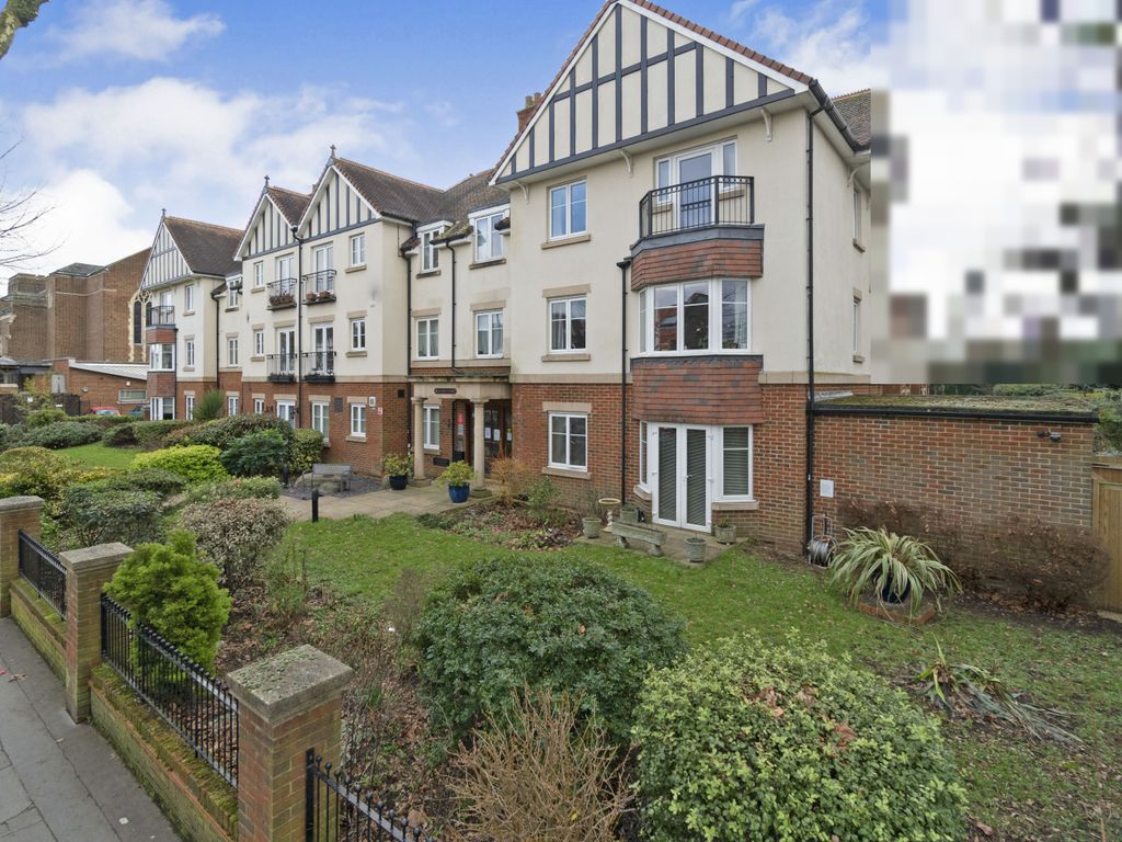 2 bed property for sale in 26 Bingham Road, Addiscombe, Croydon CR0, £305,000
