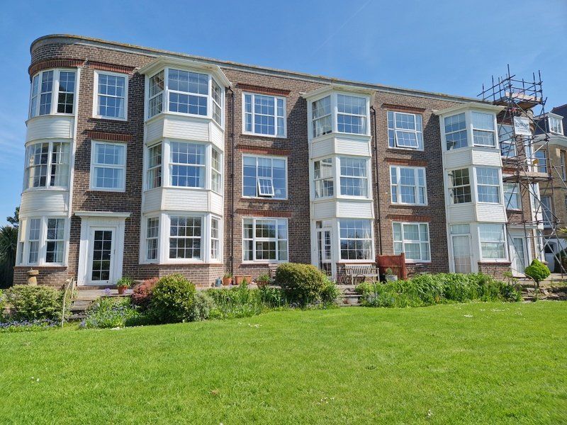 2 bed flat for sale in 2 Carlton Hill, Exmouth EX8, £315,000