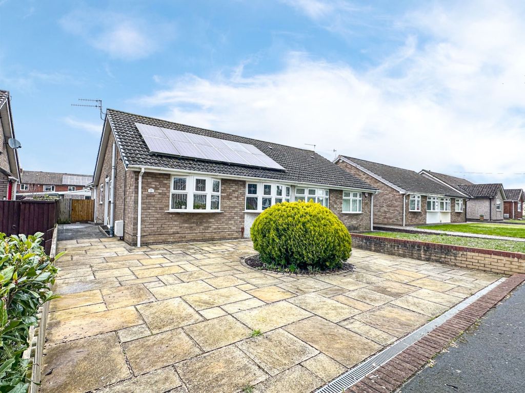 3 bed bungalow for sale in Ridgemeade, Bristol, City Of Bristol BS14, £320,000
