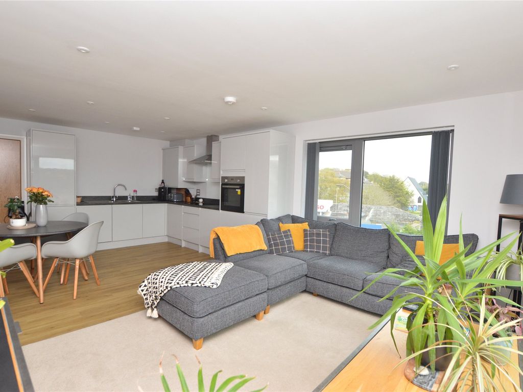 2 bed flat for sale in Chapel Street, Devonport, Plymouth, Devon PL1, £160,000