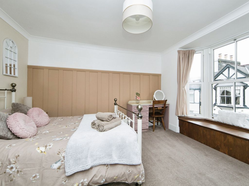 3 bed cottage for sale in Bridge Street, Llanrwst LL26, £170,000