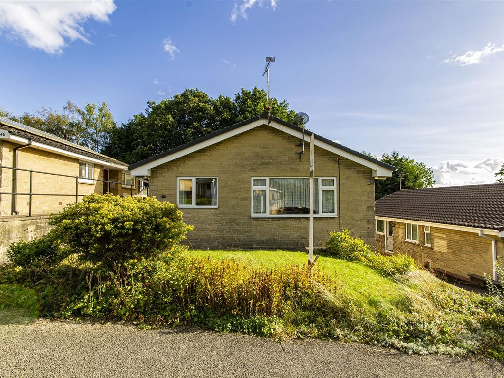 3 bed detached bungalow for sale in Parkland Drive, Wingerworth, Chesterfield S42, £275,000