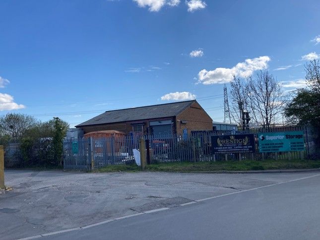 Commercial property for sale in Land And Buildings Gunhills Lane, Armthorpe, Doncaster, South Yorkshire DN3, Non quoting