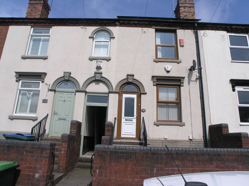 2 bed terraced house for sale in Halesowen Road, Cradley Heath B64, £155,000