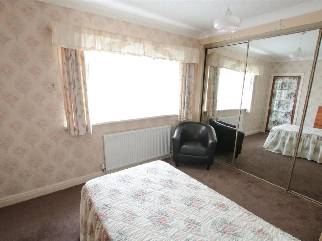2 bed semi-detached bungalow for sale in Auburn Road, Edlington, Doncaster DN12, £115,000