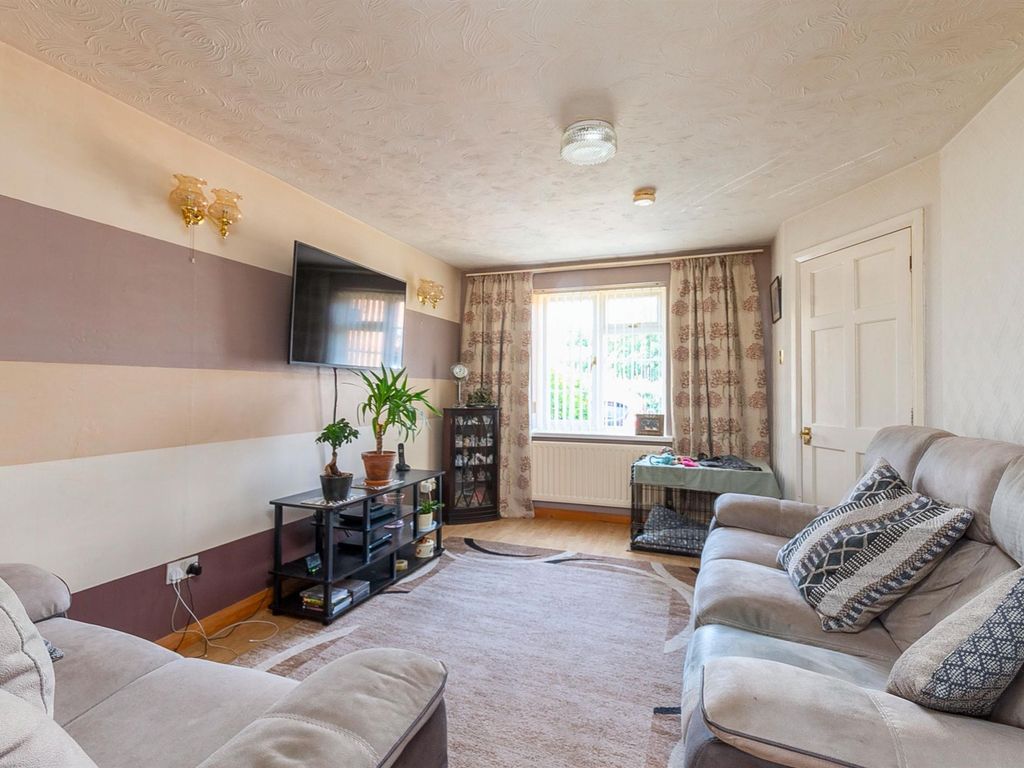 2 bed terraced house for sale in Long Common, Heybridge, Maldon CM9, £315,000
