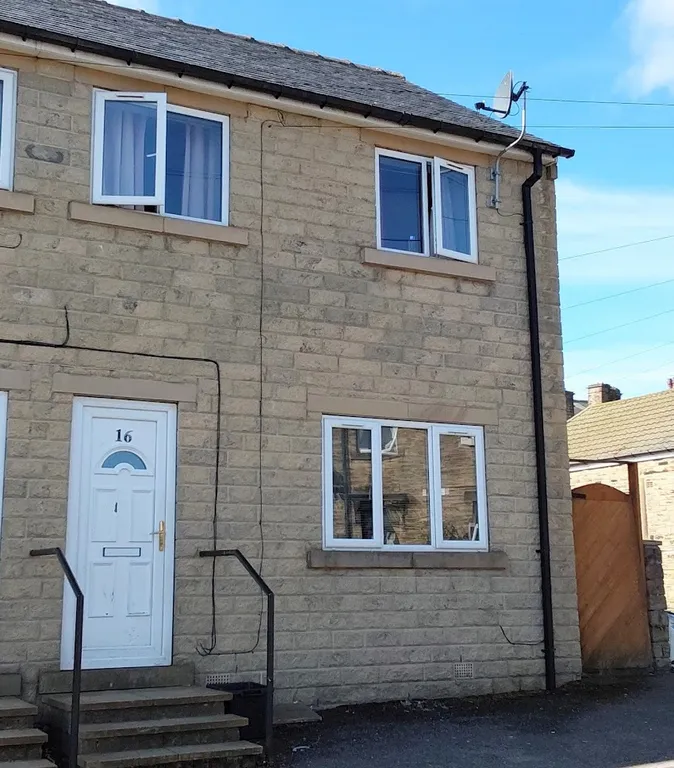 2 bed semi-detached house for sale in Hopkinson Street, Halifax HX3, £85,000