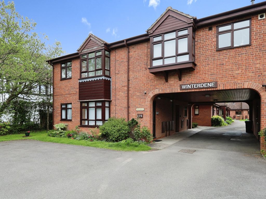 2 bed flat for sale in Kenilworth Road, Balsall Common, Coventry CV7, £165,000