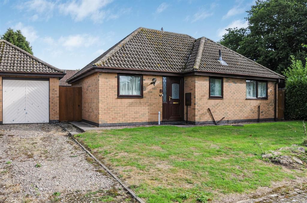2 bed bungalow for sale in Shamfields Road, Spilsby PE23, £187,000