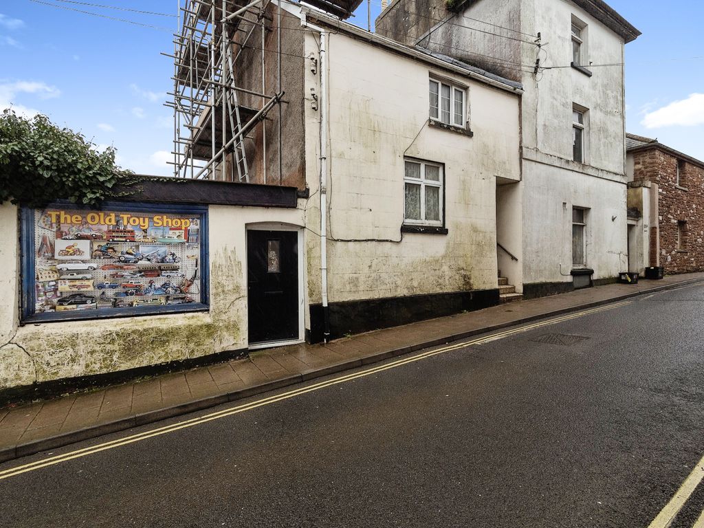 3 bed end terrace house for sale in Winner Street, Paignton, Devon TQ3, £170,000