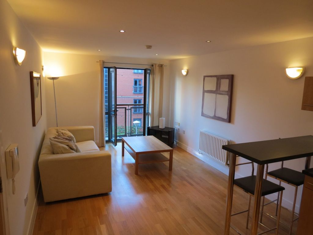 1 bed flat for sale in Brook House, Castlefield, Manchester M15, £159,950