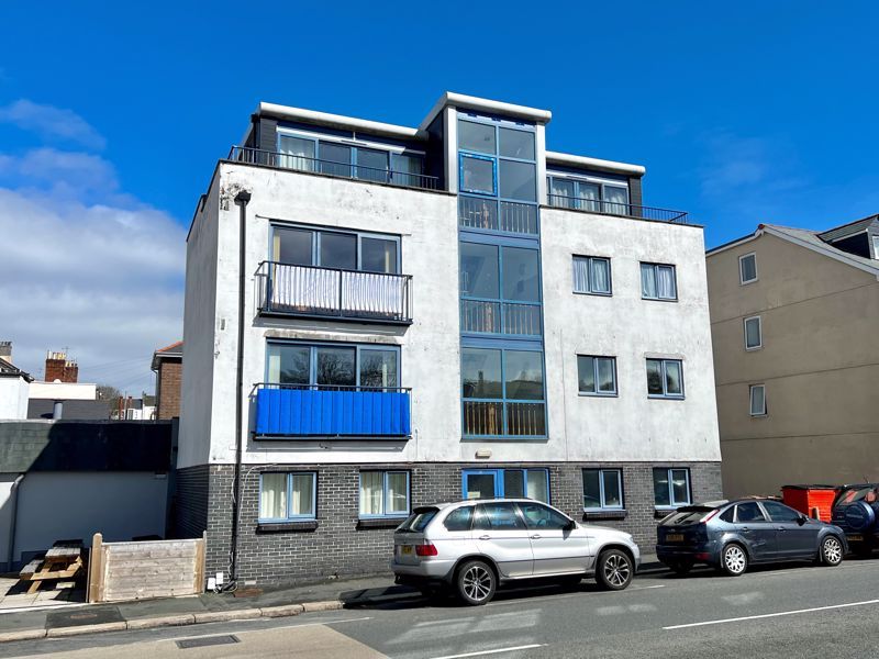 2 bed flat for sale in Albert Road, Stoke, Plymouth PL2, £115,000