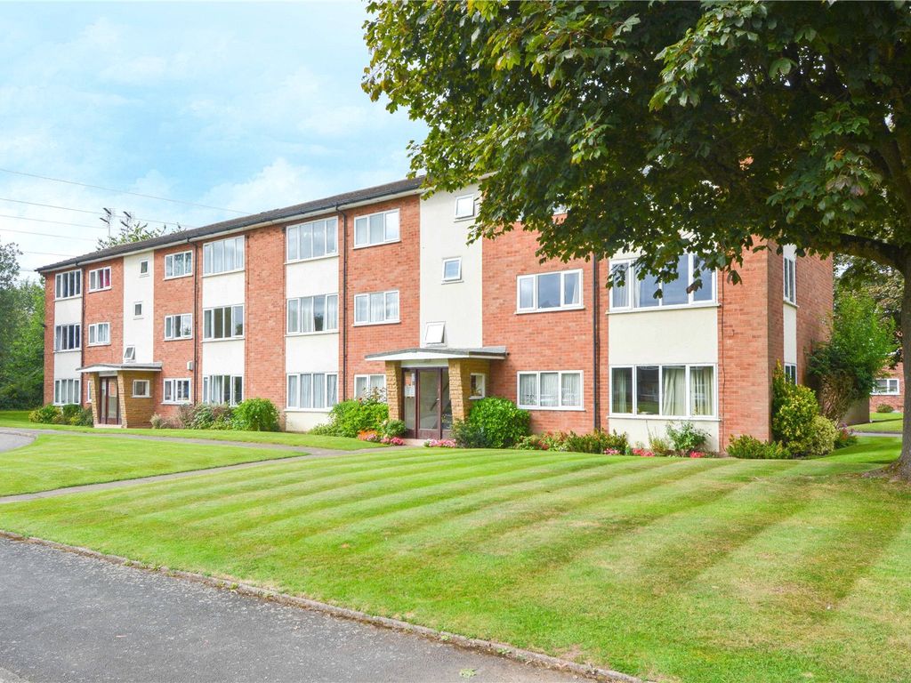 2 bed flat for sale in Arosa Drive, Harborne, West Midlands B17, £155,000