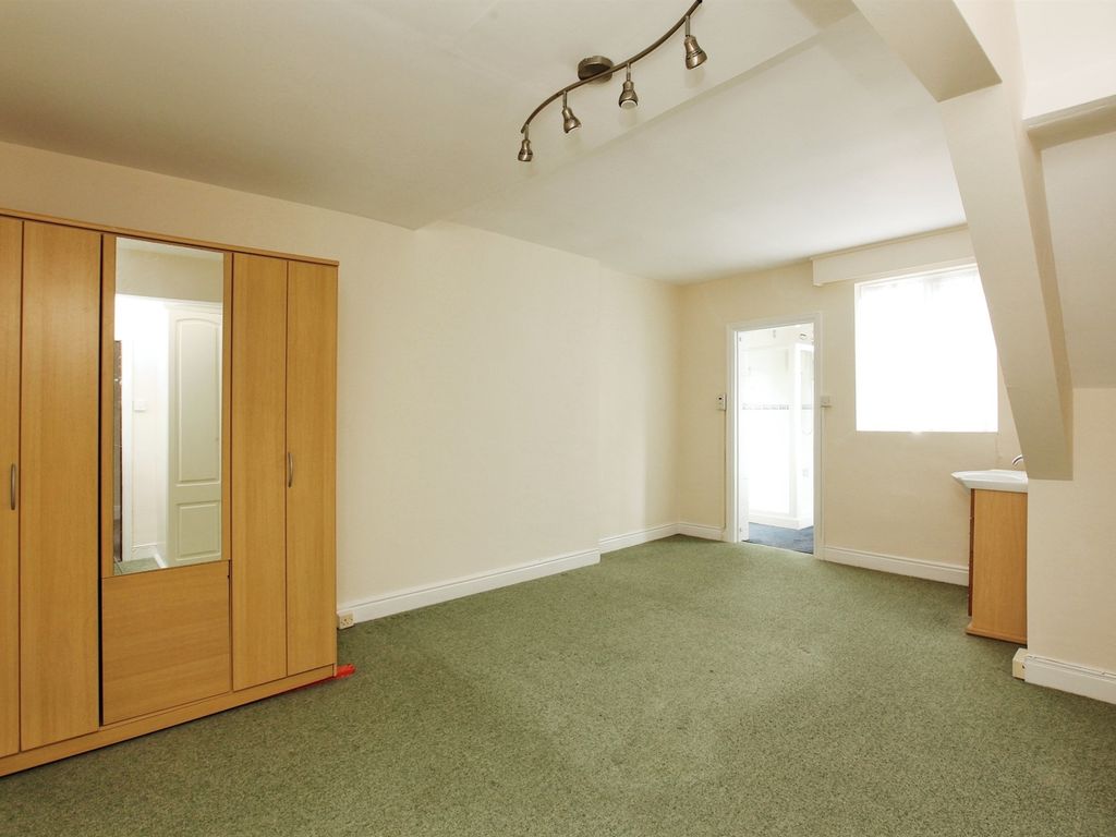 1 bed flat for sale in Beacon Terrace, Torquay TQ1, £149,950