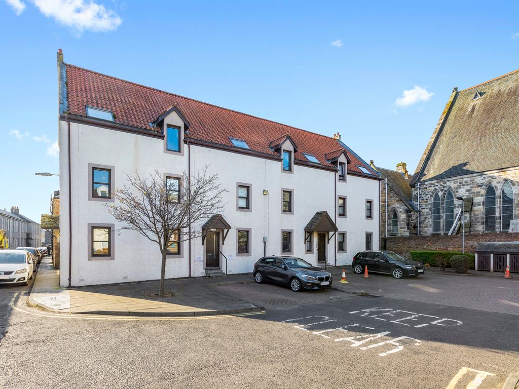 2 bed flat for sale in 3 Parkside Court, Dalkeith EH22, £140,000