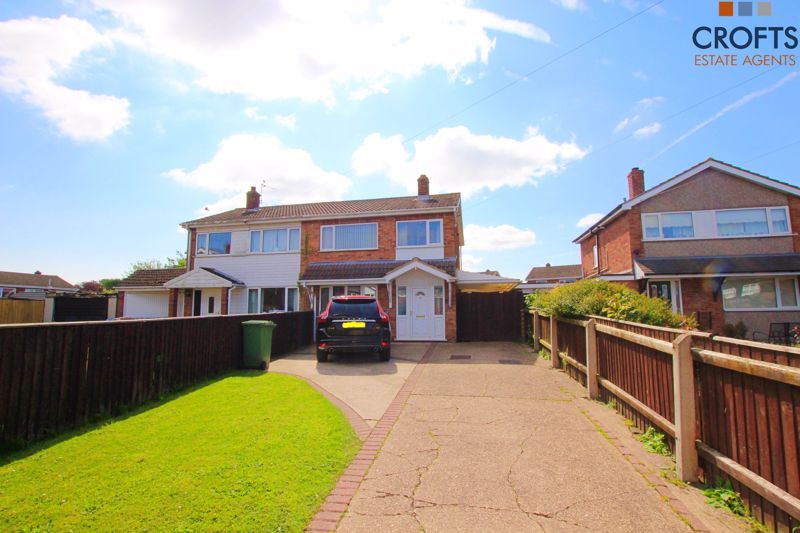 3 bed semi-detached house for sale in Leyden Close, Immingham DN40, £159,950