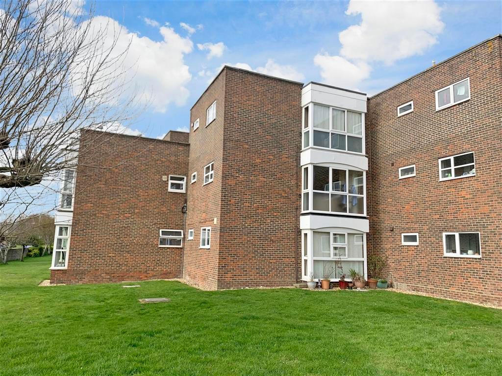 1 bed flat for sale in The Strand, Goring, West Sussex BN12, £180,000