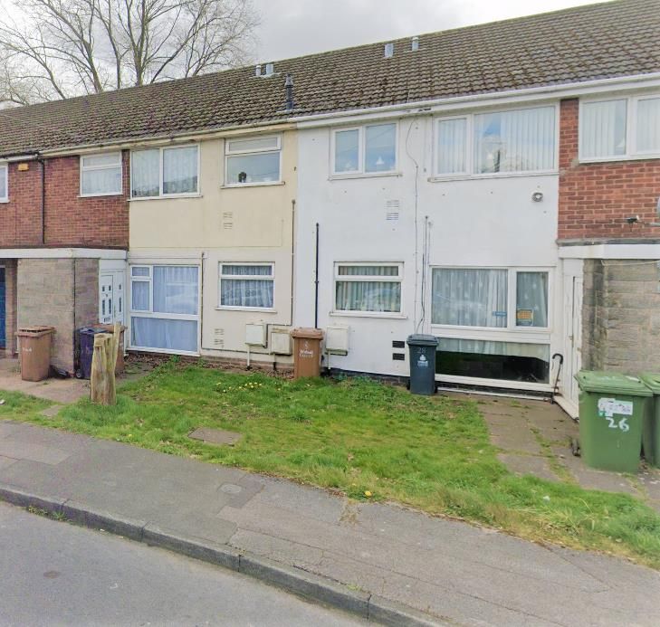 2 bed flat for sale in Harden Close, Walsall WS3, £60,000