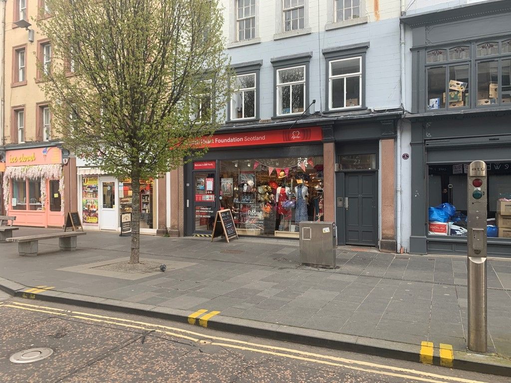 Retail premises for sale in 25 High Street, Perth PH1, £180,000