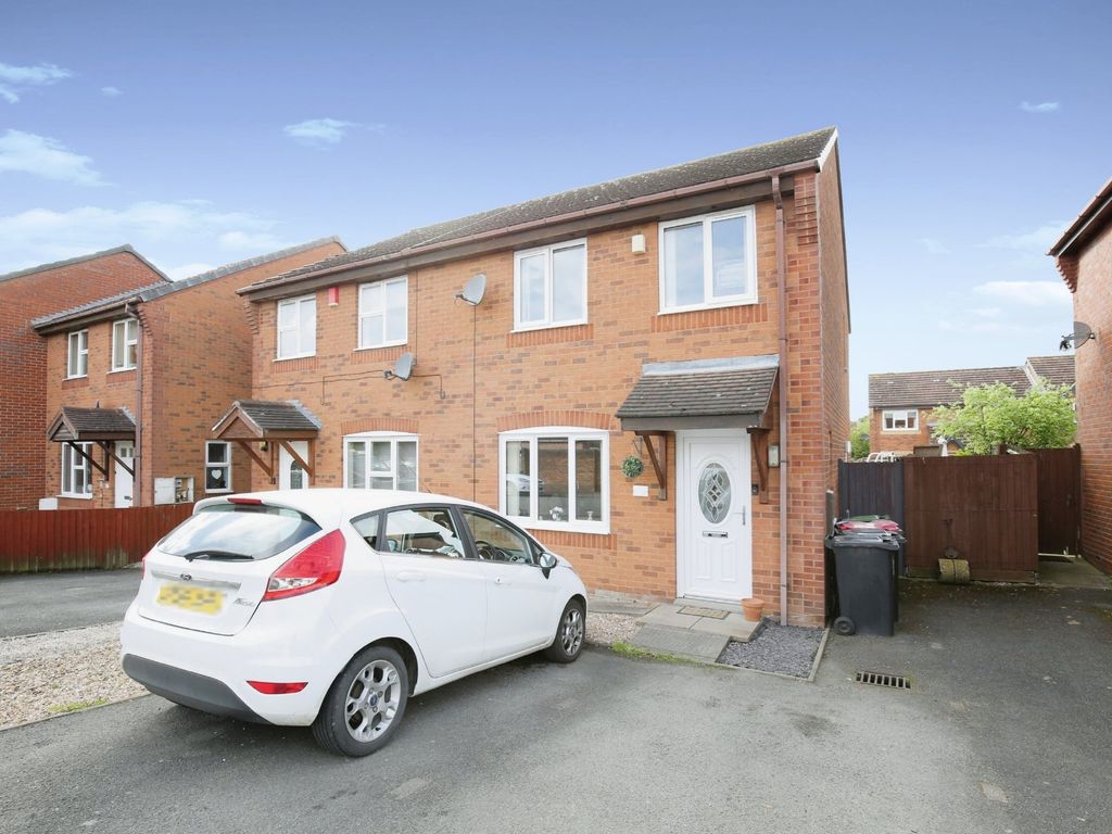 3 bed semi-detached house for sale in Smith Street, Wood End, Atherstone CV9, £215,000