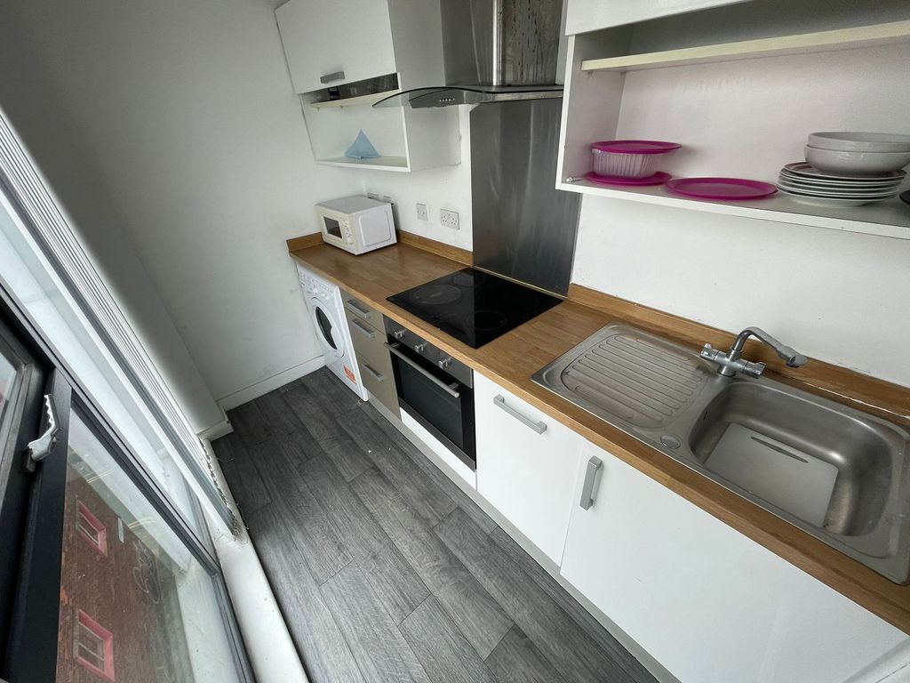 1 bed flat for sale in Bridport Street, Liverpool L3, £47,000