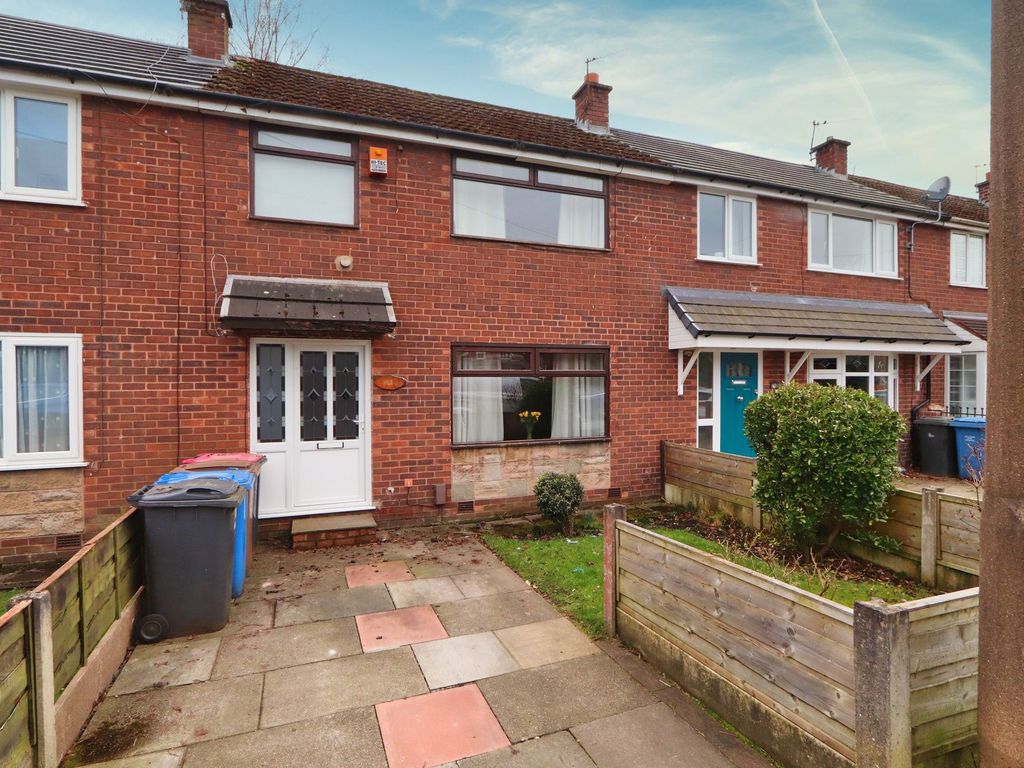 2 bed terraced house for sale in New Moss Road, Cadishead M44, £165,000