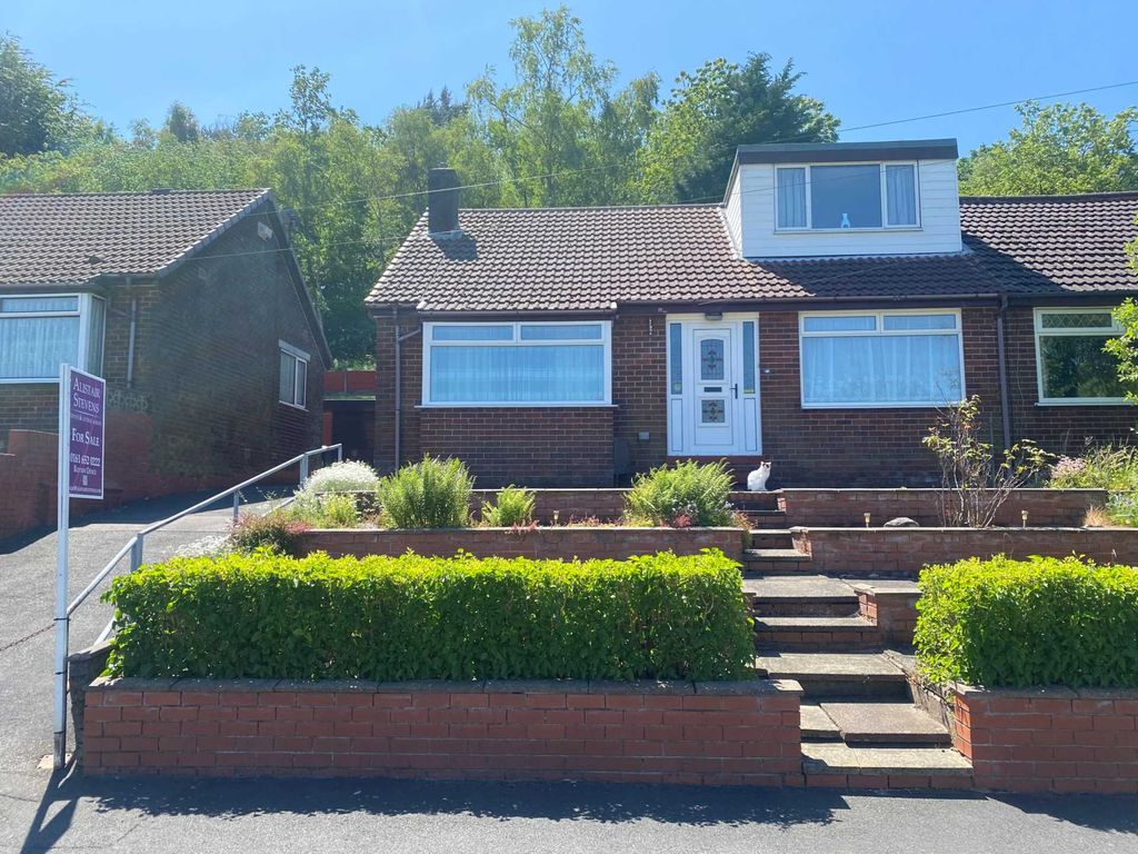 3 bed semi-detached bungalow for sale in Valley New Road, Royton OL2, £200,000