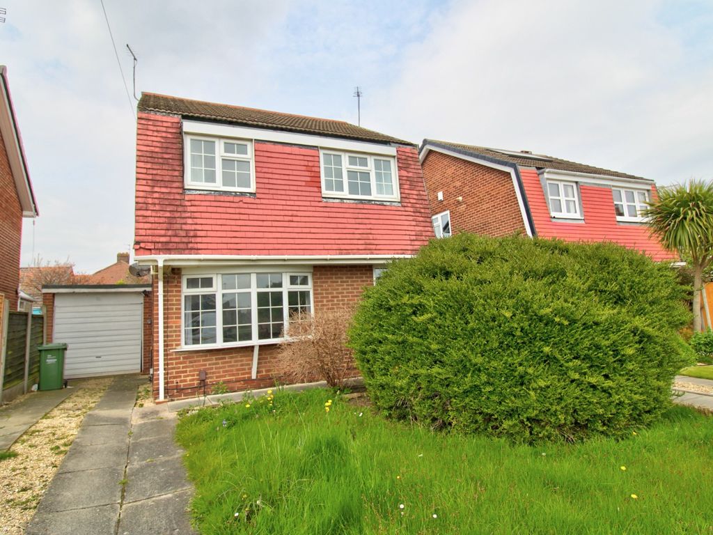 3 bed detached house for sale in Dovedale Road, Stockton-On-Tees, Durham TS20, £140,000