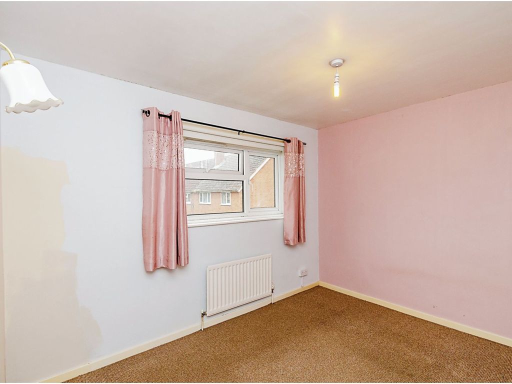 3 bed terraced house for sale in Ringhills Road, Wolverhampton WV8, £190,000