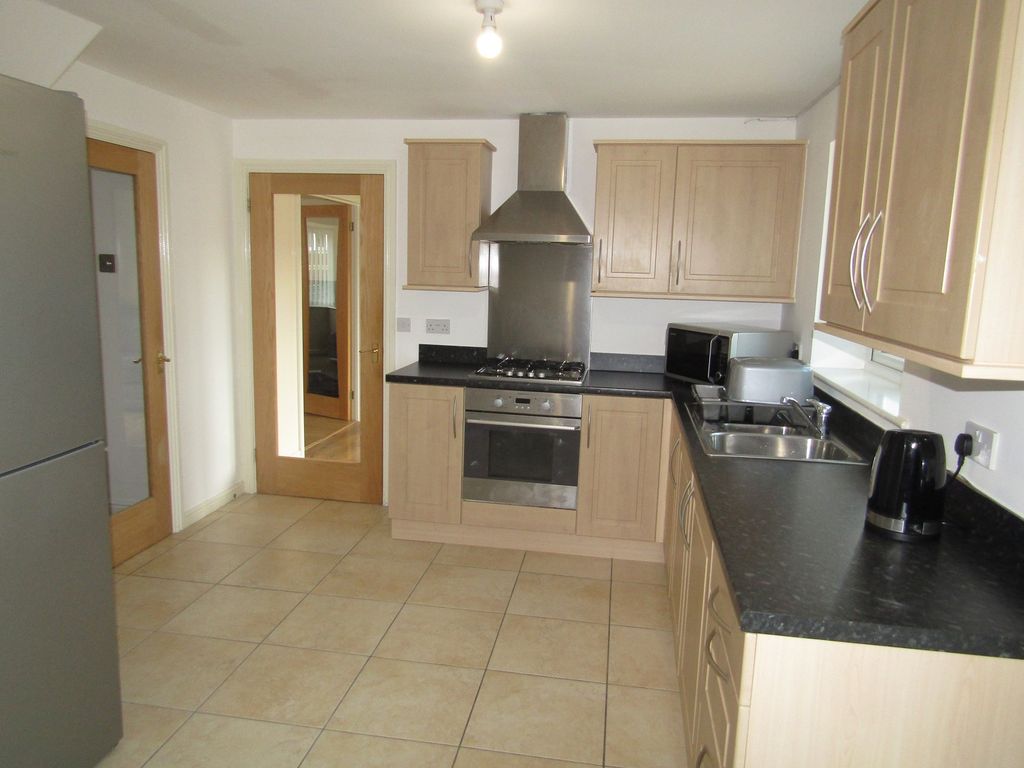 4 bed detached house for sale in Parc Gilbertson, Gelligron, Pontardawe, Swansea. SA8, £299,950