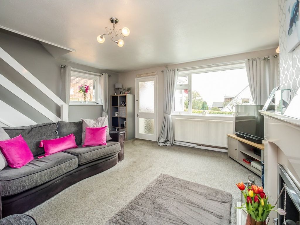 3 bed semi-detached house for sale in Prospect Court, Halifax HX2, £180,000