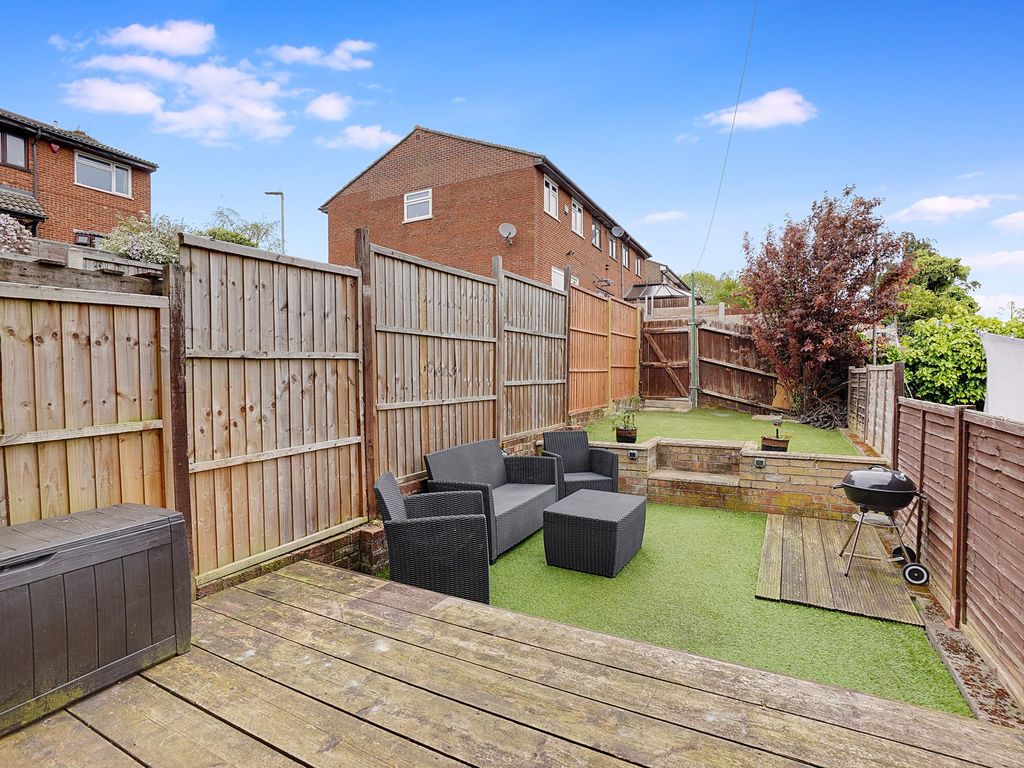 2 bed terraced house for sale in Illustrious Close, Chatham ME5, £240,000