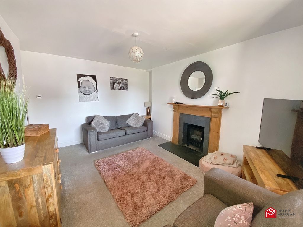 2 bed cottage for sale in Pen-Y-Bryn Road, Brynmenyn, Bridgend, Bridgend County. CF32, £270,000