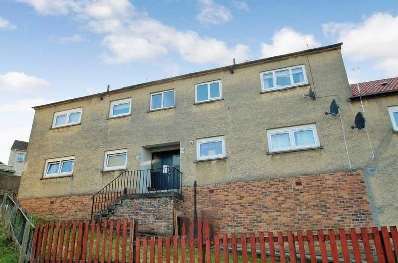 1 bed flat for sale in Limpetlaw, Lanark ML11, £40,000