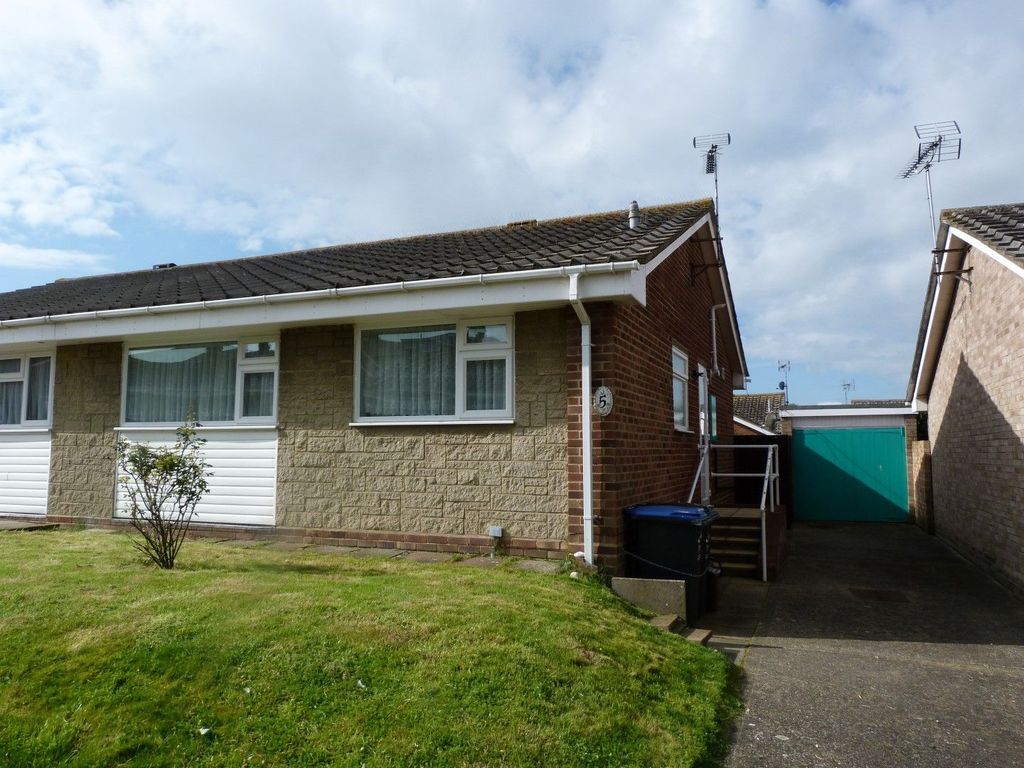2 bed bungalow for sale in Cranbourne Close, Ramsgate CT11, £290,000