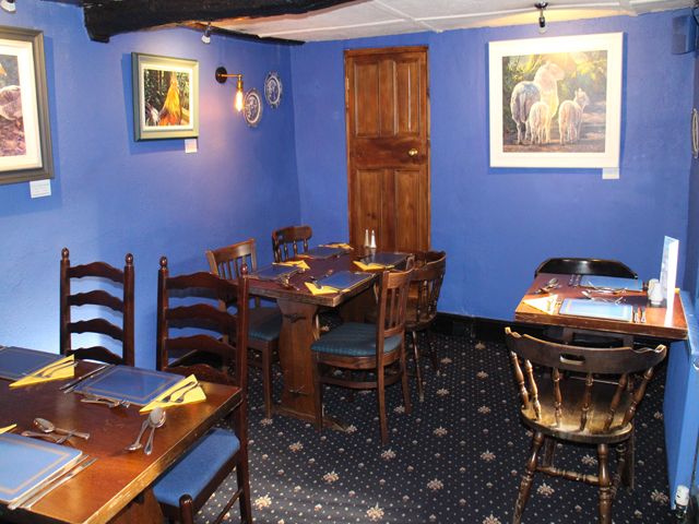 Pub/bar for sale in Queens Square, Llangadog, Carmarthenshire SA19, £245,000