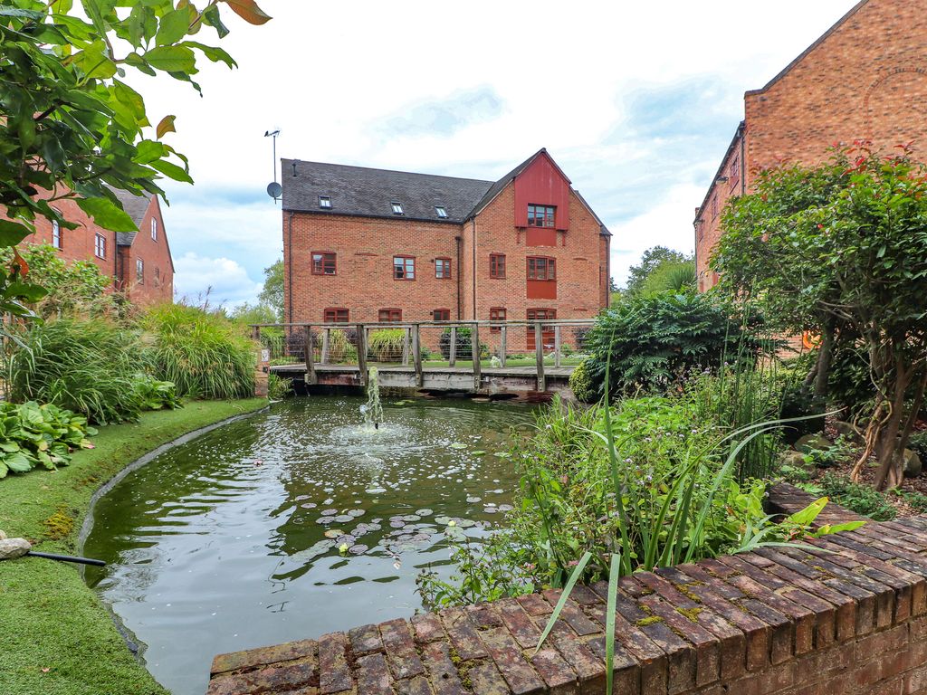 1 bed flat for sale in Granary Place, Kingsbury, Tamworth B78, £135,000
