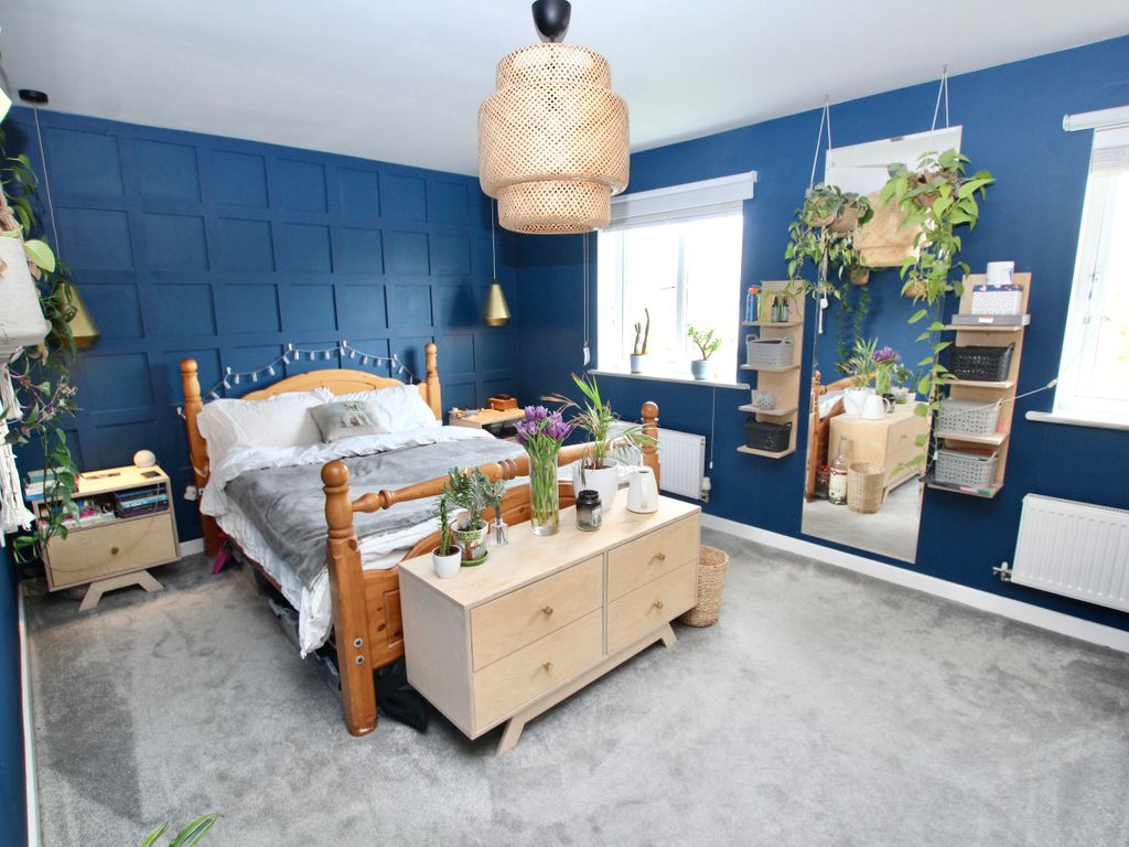 2 bed flat for sale in Goldcrest Way, Portbury, Bristol BS20, £156,000