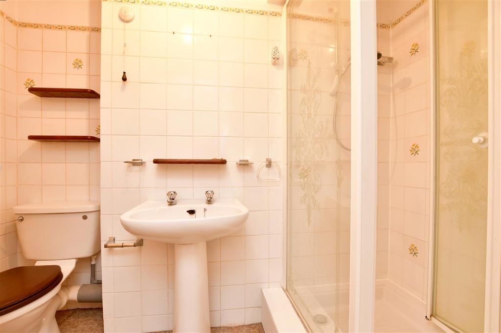 1 bed flat for sale in Shaftesbury Road, Brighton, East Sussex BN1, £240,000
