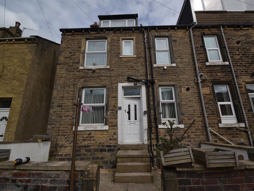 3 bed terraced house for sale in Pyrah Street, Wyke, Bradford BD12, £100,000