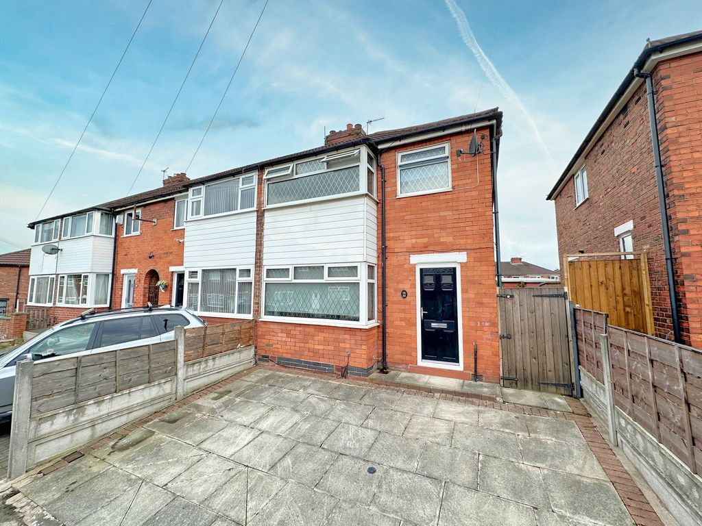 3 bed semi-detached house for sale in Harewood Road, Irlam M44, £180,000