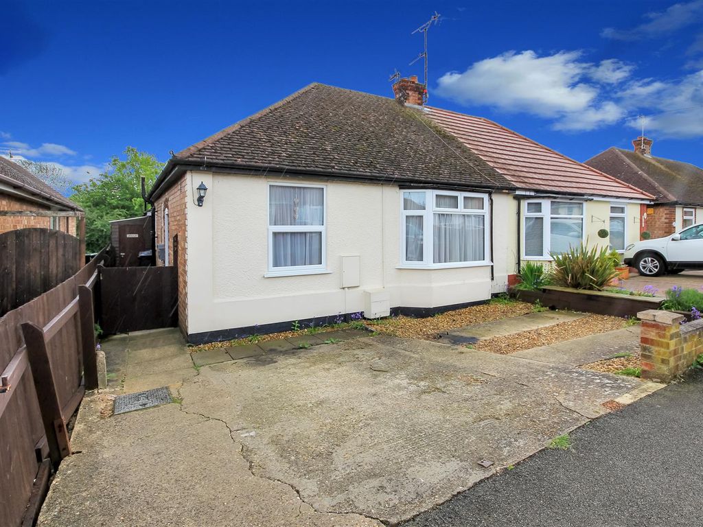 2 bed semi-detached bungalow for sale in St. Margarets Avenue, Rushden NN10, £249,750
