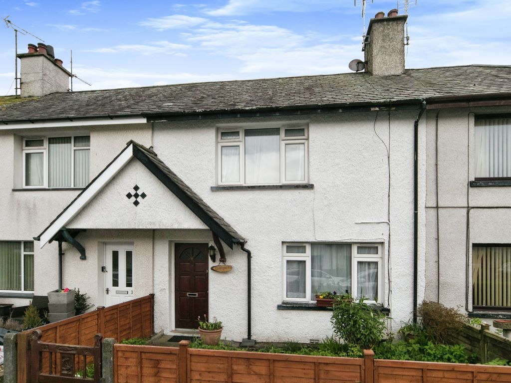 2 bed terraced house for sale in Hen Bont Road, Criccieth, Gwynedd LL52, £165,000