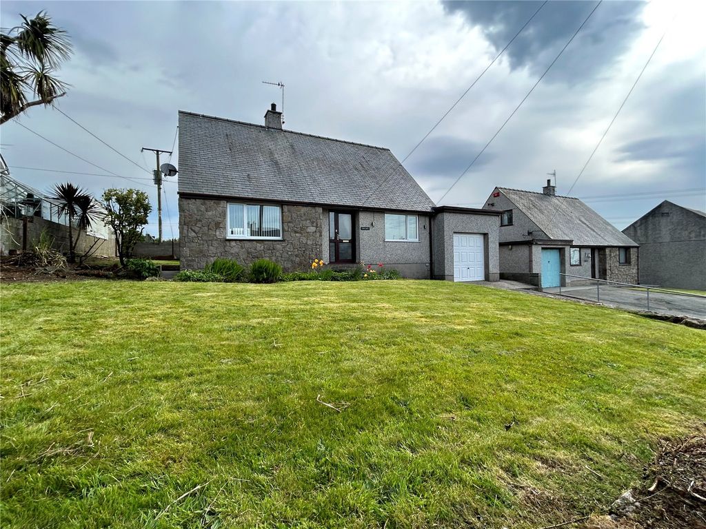 3 bed bungalow for sale in Maenaddwyn, Llannerch-Y-Medd, Anglesey, Sir Ynys Mon LL71, £245,000